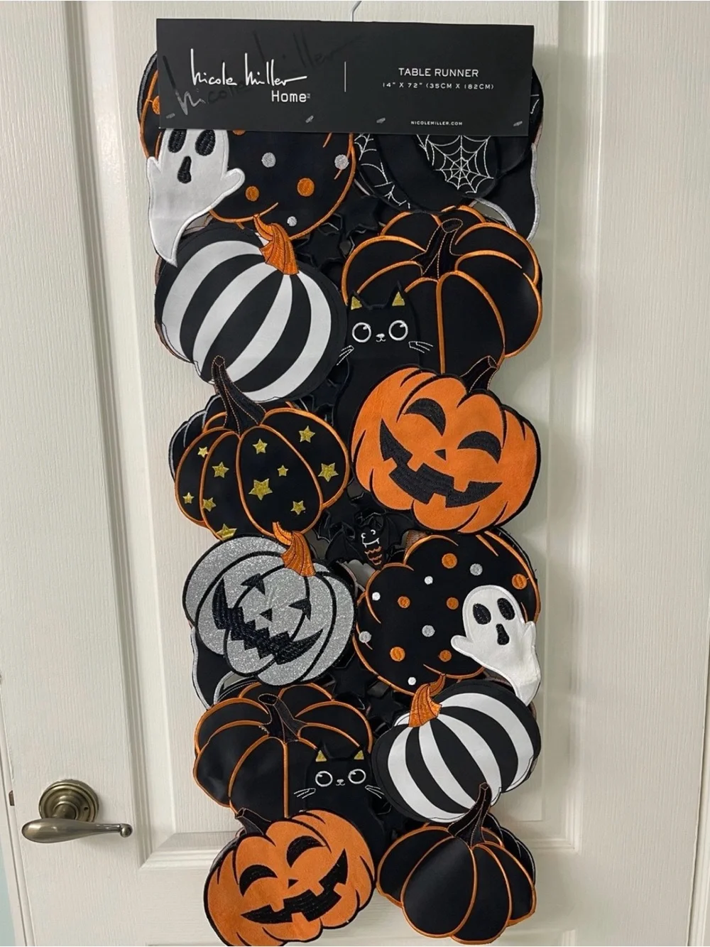 Halloween Nicole Miller Hidden Cat Table Runner